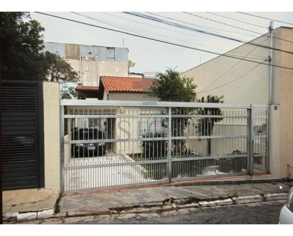 Foto de TERRENO URBANO COM 172,20M², ÁREA CONSTRUÍDA DE 121,51M² 